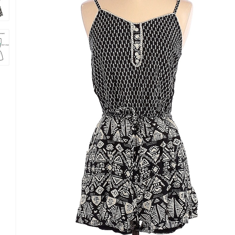 Beautiful Ultra Pink Black and White Romper in Size Small